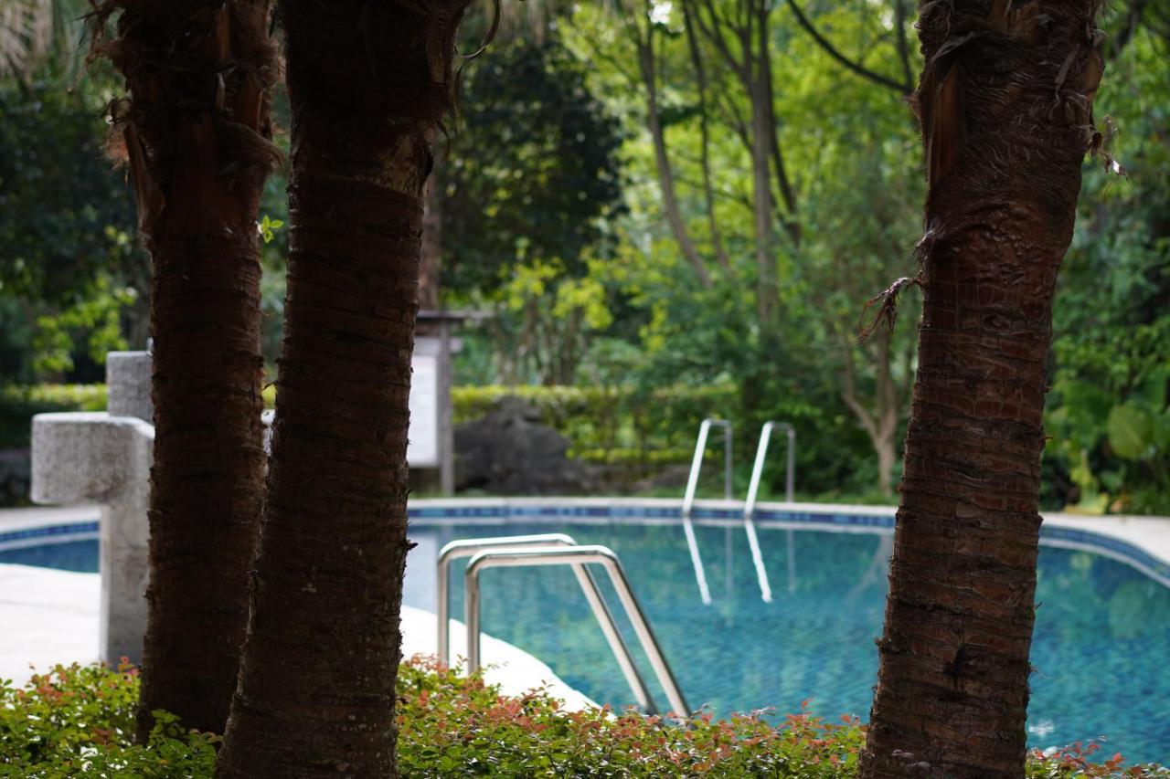Guilin Yi Characteristic Hotel Coltd Экстерьер фото