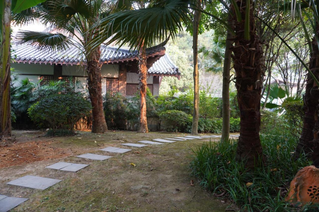 Guilin Yi Characteristic Hotel Coltd Экстерьер фото