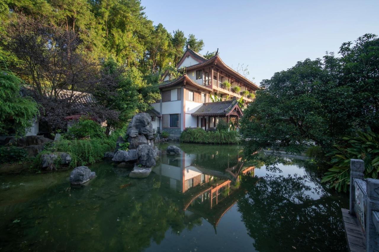 Guilin Yi Characteristic Hotel Coltd Экстерьер фото