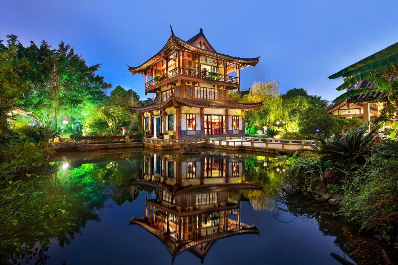 Guilin Yi Characteristic Hotel Coltd Экстерьер фото